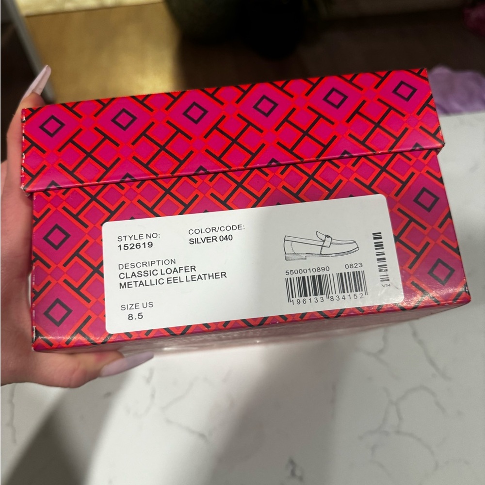 Tory Burch Women’s Metallic Silver Loafers - Picture 2 of 6